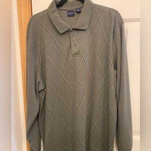 Men’s XL long sleeve polo shirt EUC